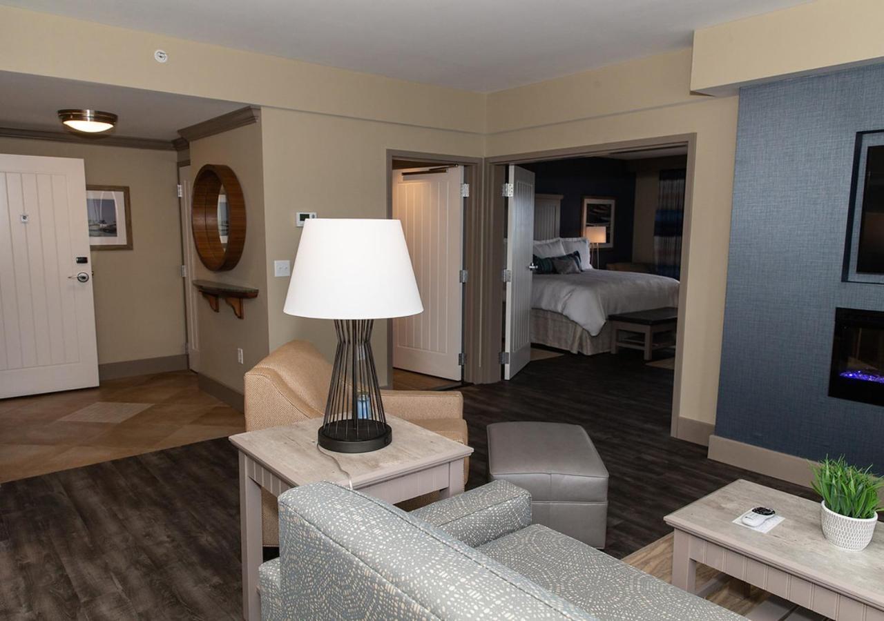 Chautauqua Harbor Hotel - Jamestown Celoron Luaran gambar