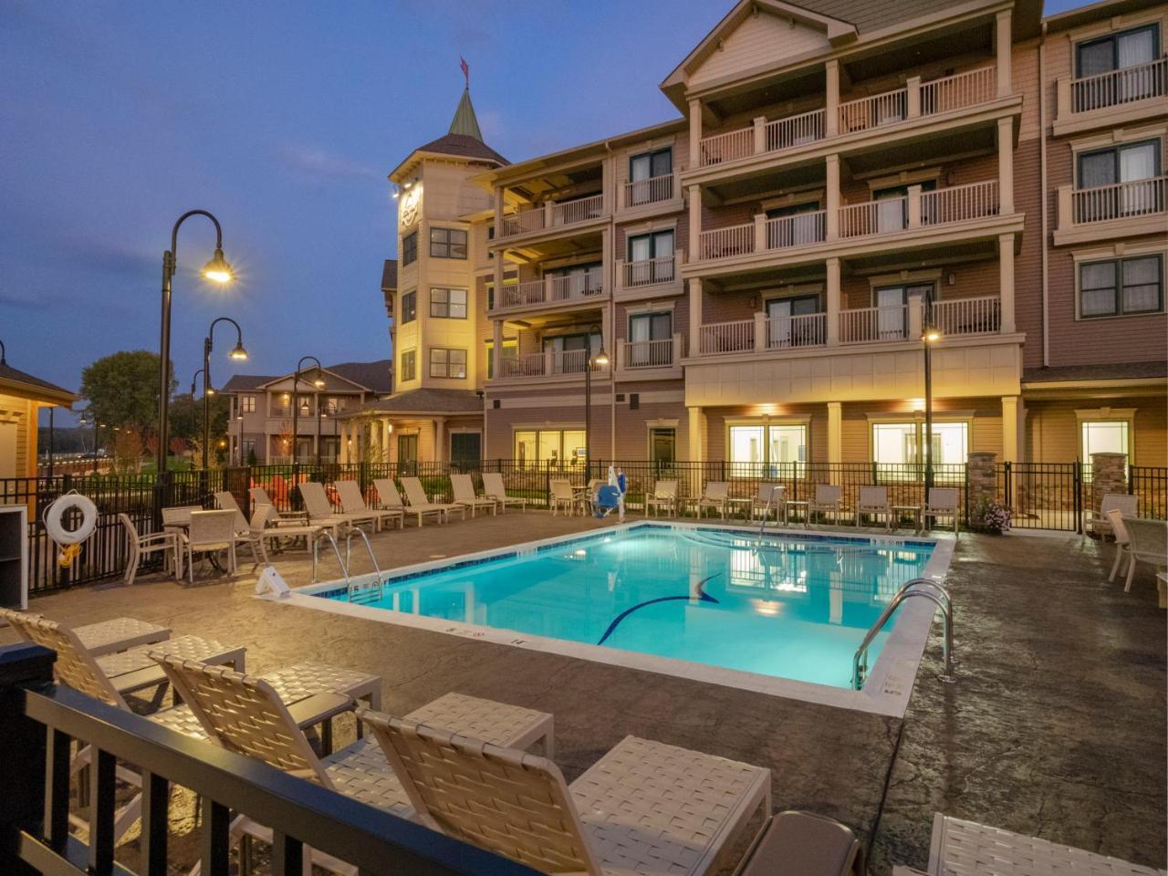 Chautauqua Harbor Hotel - Jamestown Celoron Luaran gambar